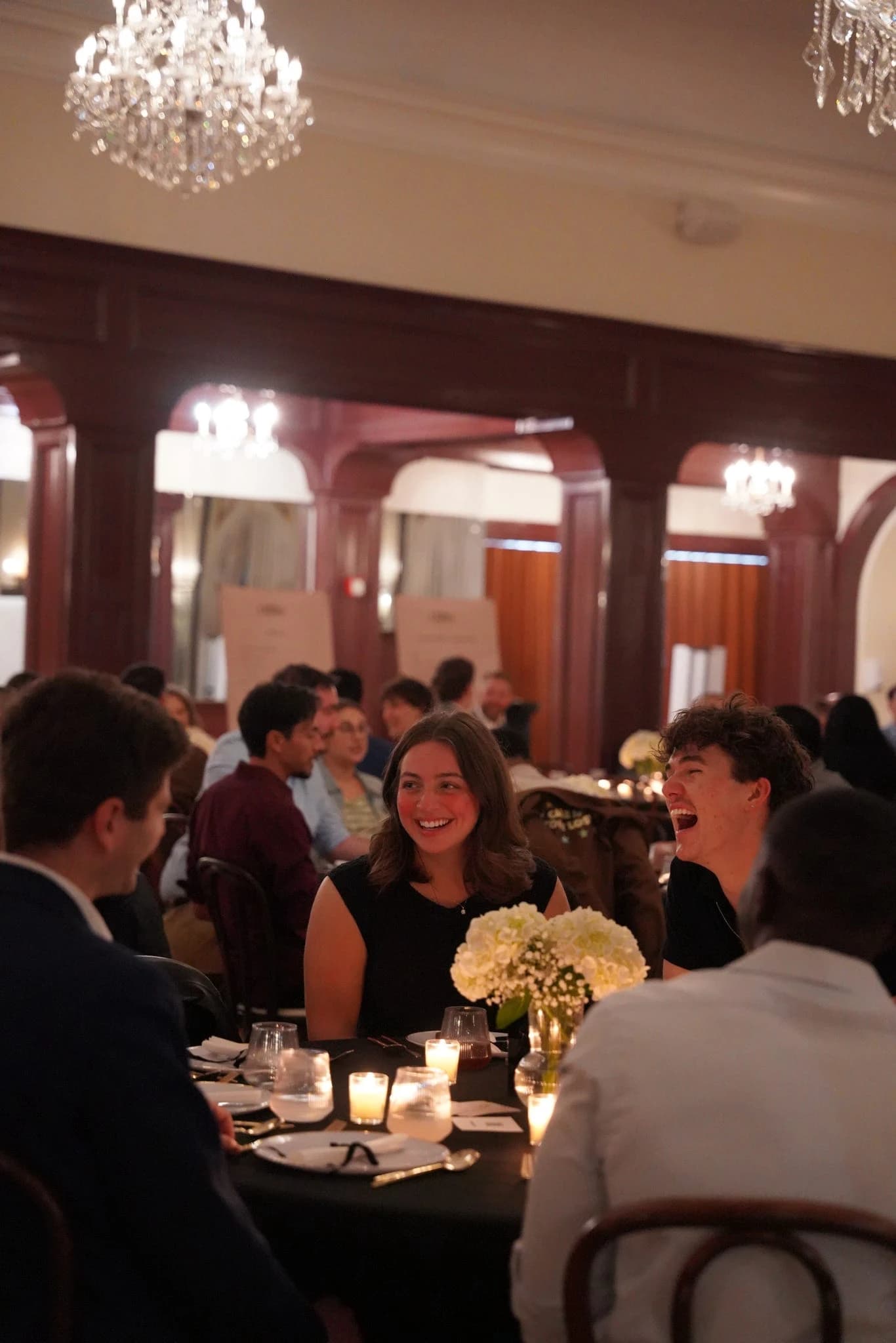 Advancers community gathered together at Legacy Dinner